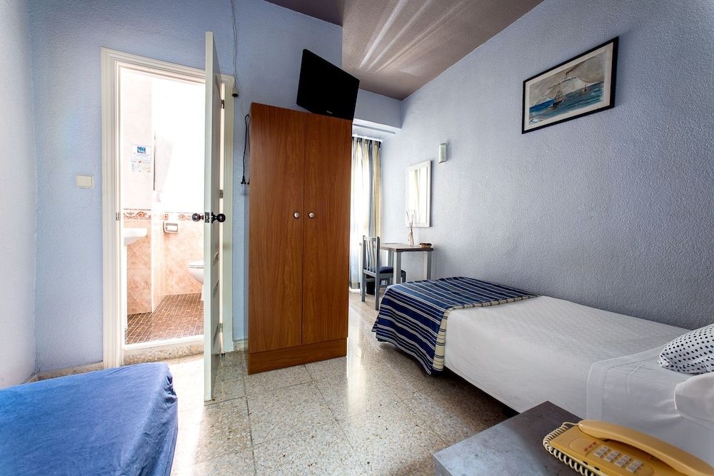 Hotel Universal Murcia Standard Single Room, 1 Twin Bed 5