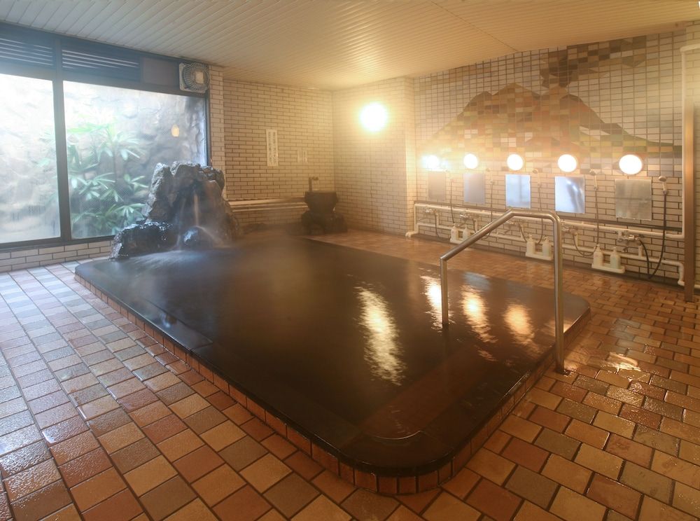 Traditional Room (10 tatami-mat + 6 tatami-mat rooms) (Children not stay free)