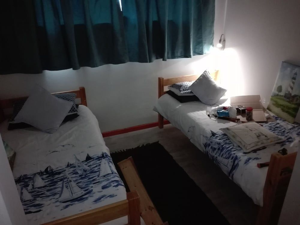 A1 Kynaston collection A1 Bay View