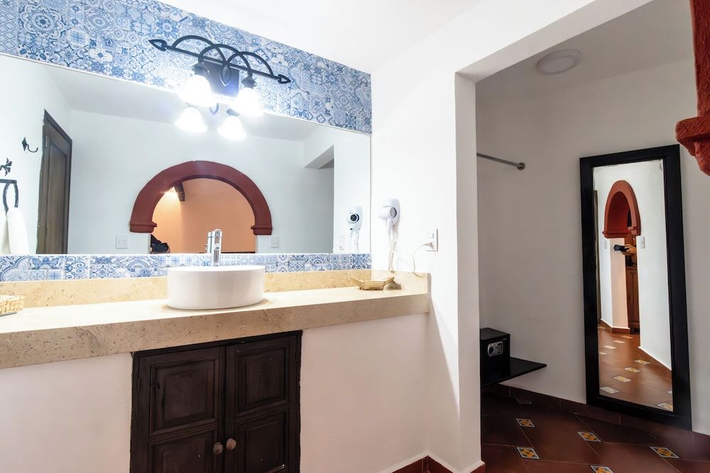 Hotel Hacienda Monteverde San Miguel de Allende Family Room 9