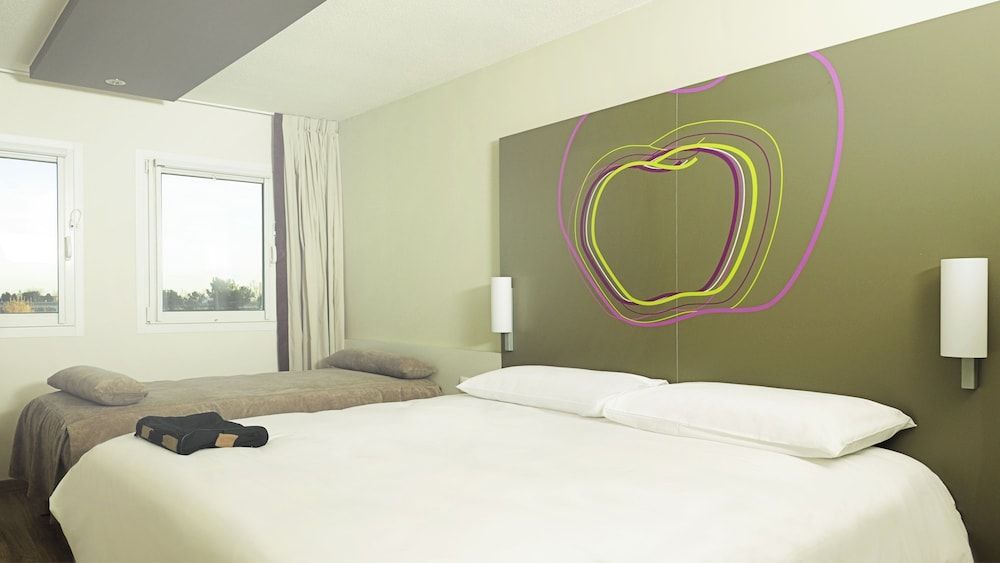 ibis Styles Lleida Torrefarrera Standard Room, 2 Twin Beds 2