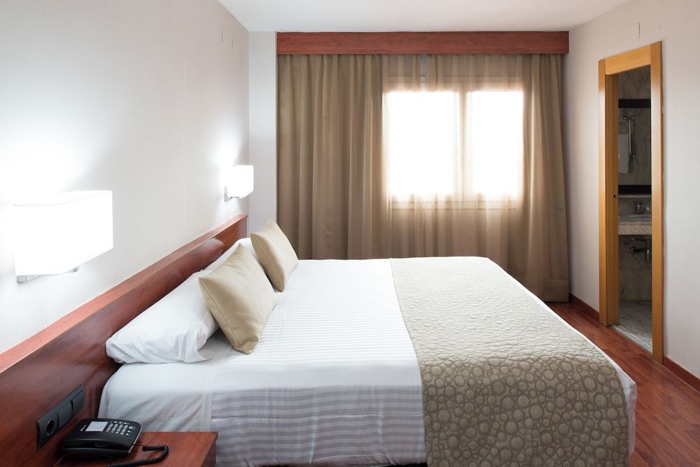 Catalonia Park Putxet Hotel Double Room 3