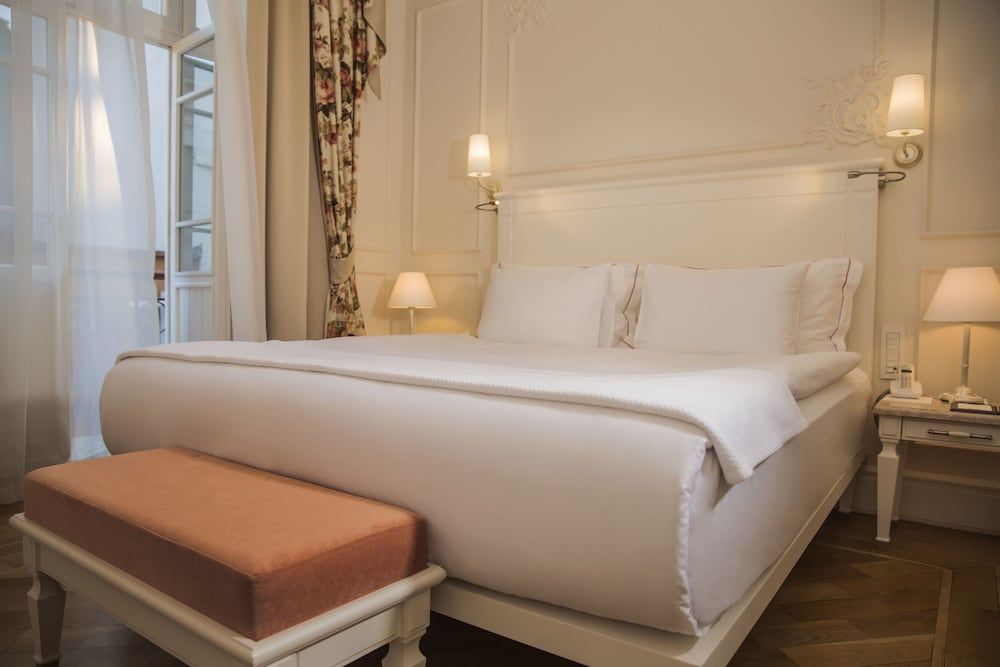 undefined Corinne Art & Boutique Hotel