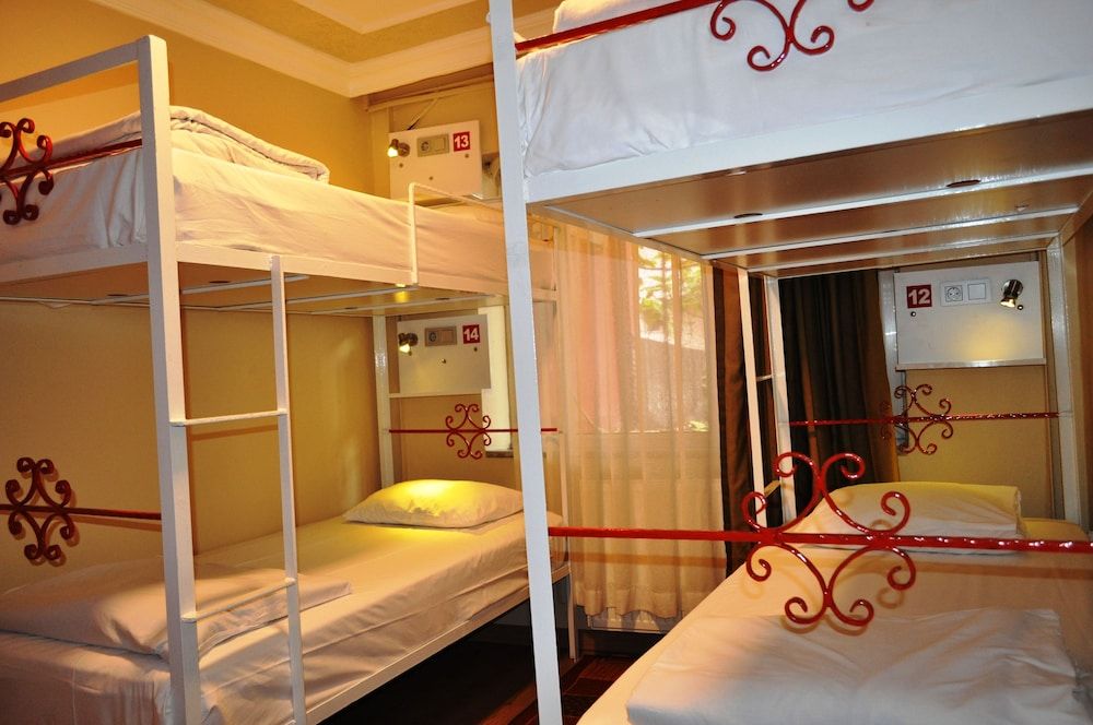 Antique Hostel & Guesthouse Shared Dormitory, Mixed Dorm, Shared Bathroom (Basement) 24