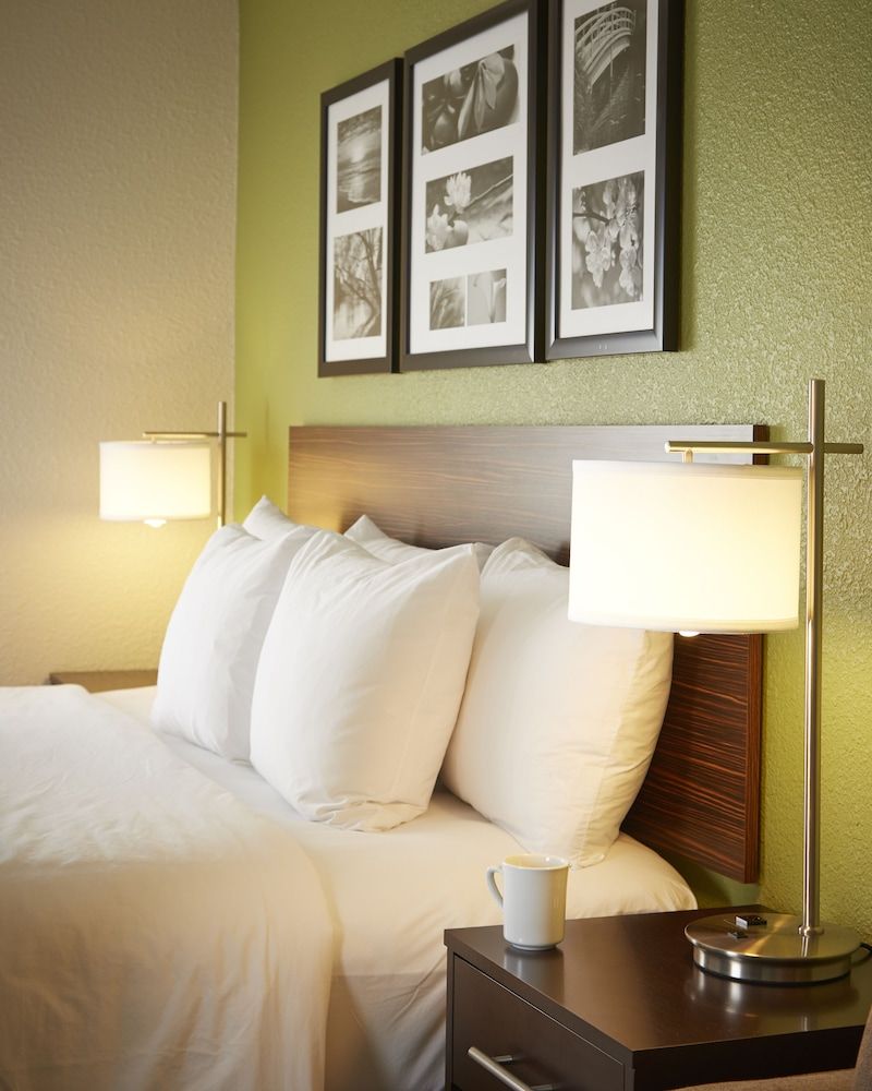 Standard Room, 2 Queen Beds, Non Smoking
