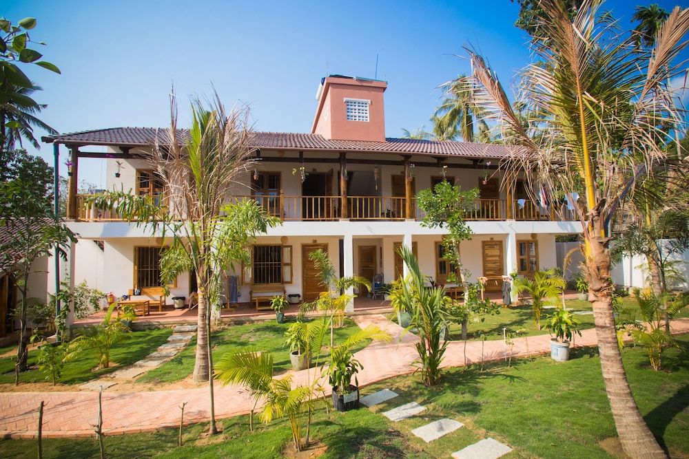 undefined La Mer Resort 2