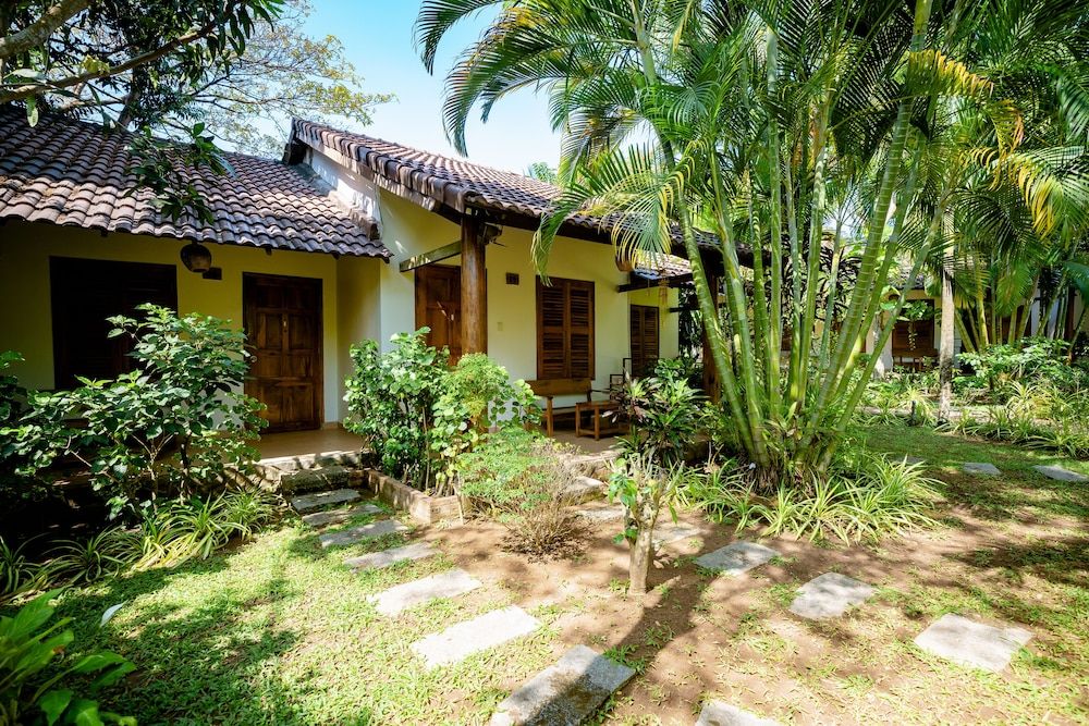 undefined La Mer Resort 4