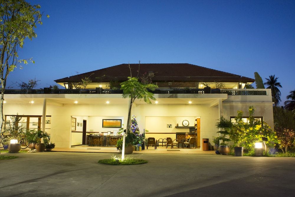 undefined Cassia Cottage Resort and Spa 10