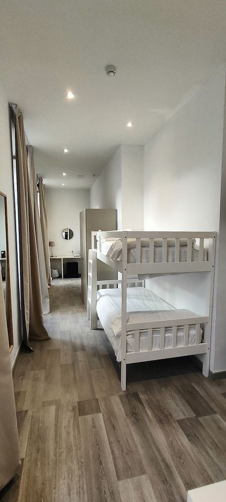 Family Room, City View