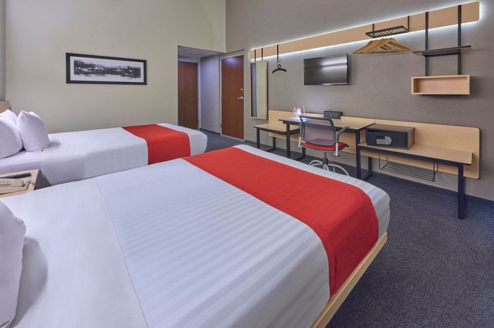 City Express Plus by Marriott Ciudad de México Patio Universidad Room, 2 Double Beds, Non Smoking 3