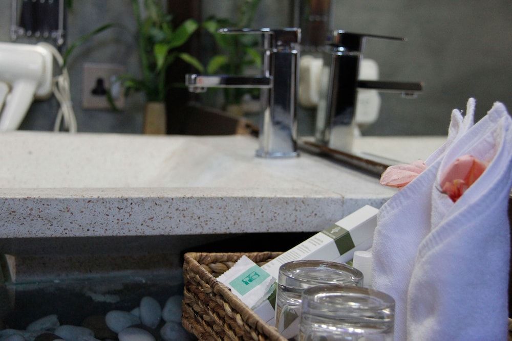 Cambana d'Angkor Suites Deluxe Double Room -Free Pickup from Bus Station 3