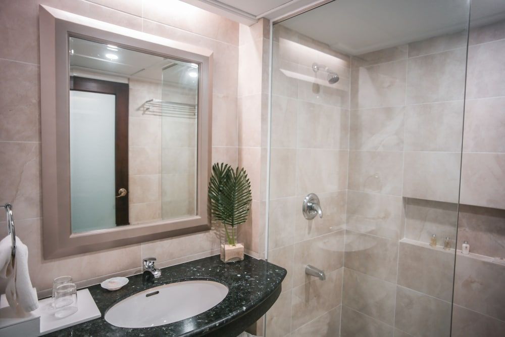 undefined Boracay Mandarin Island Hotel 9