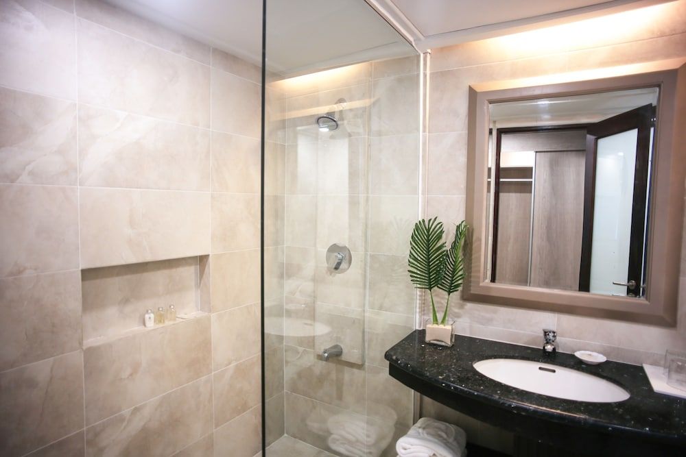 undefined Boracay Mandarin Island Hotel 10