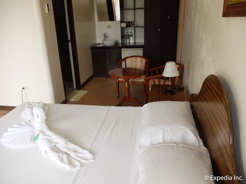 undefined Turtle Inn Resort 10