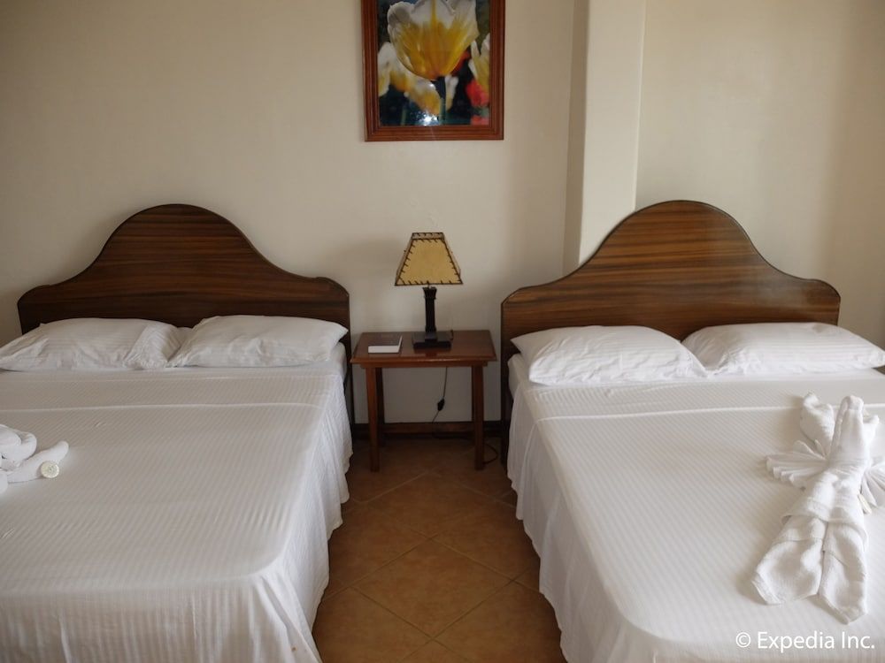 undefined Turtle Inn Resort