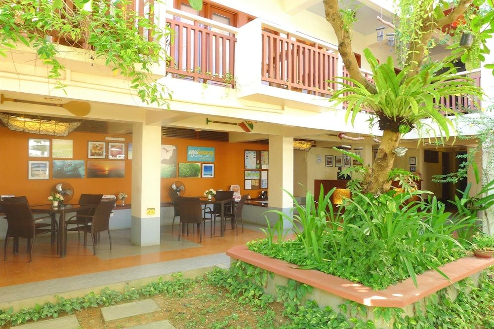 undefined Agos Boracay Rooms + Beds 8