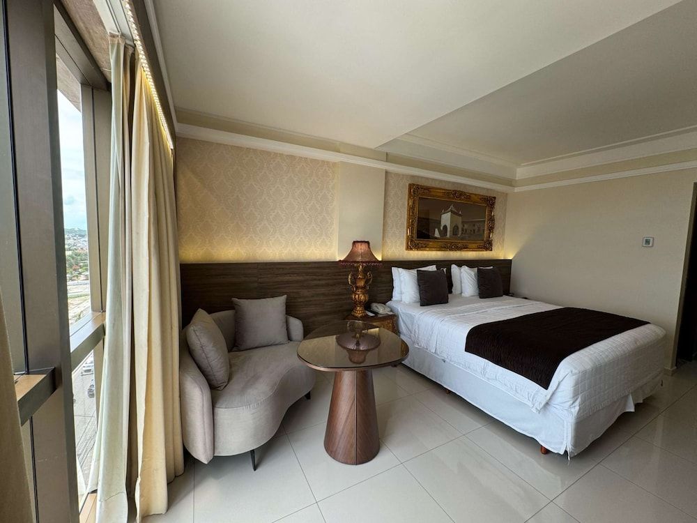 Standard Room, 1 King Bed, Non Smoking, Oceanfront