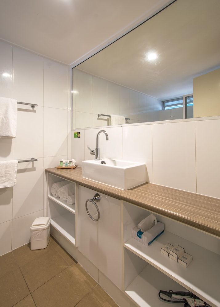 Motel 98 Standard Room, 1 Bedroom (Twin) 3