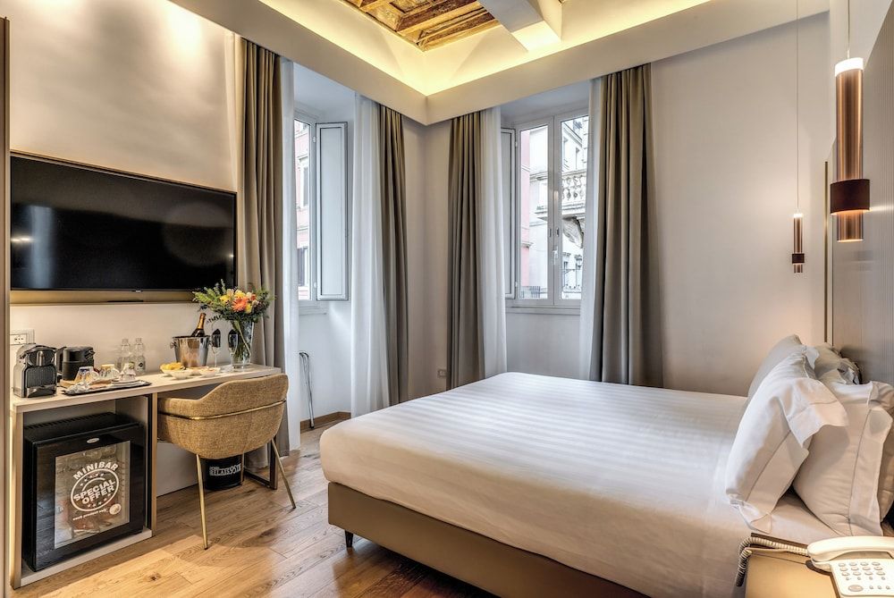 Deluxe Double Room, City View