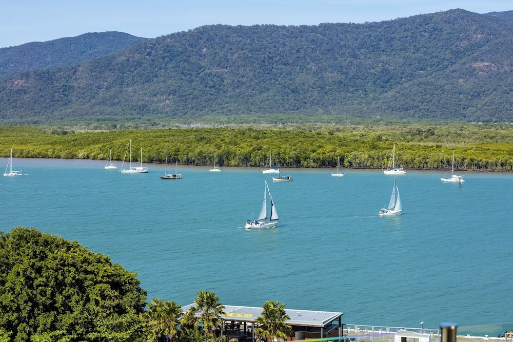 Jack & Newell Holiday Apartments Premium Apartment, 3 Bedrooms, Ocean View 6