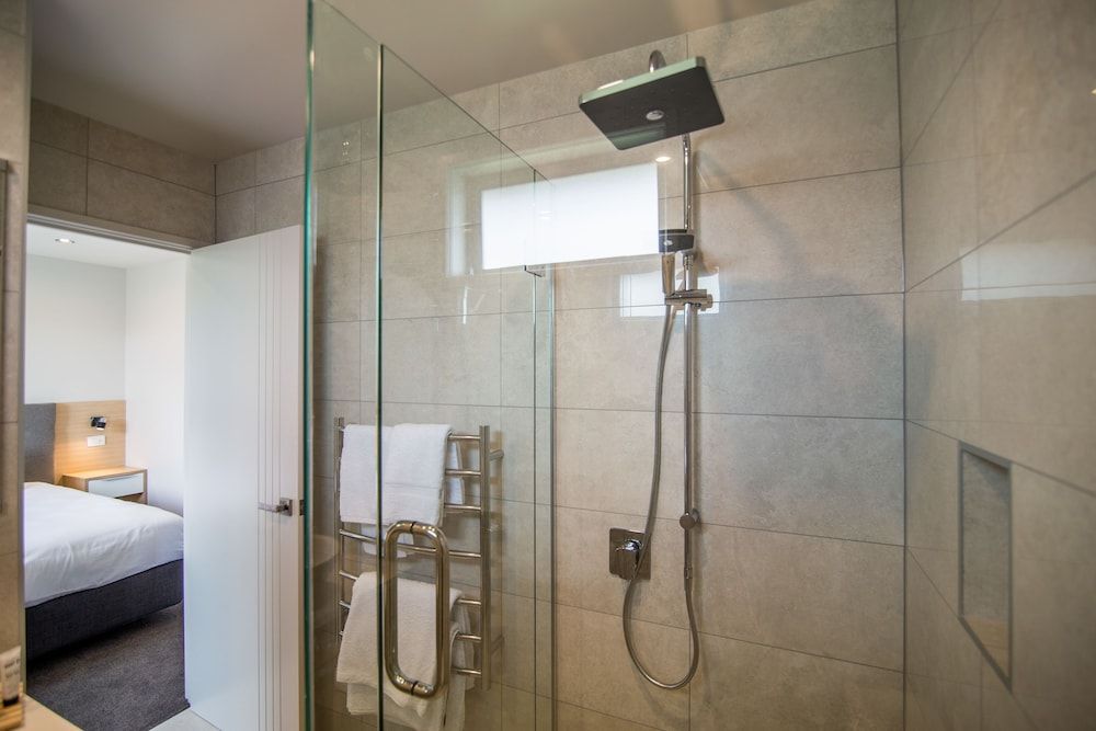 Tasman Holiday Parks - Te Anau 3 Bedroom Apartment (3BR) 11