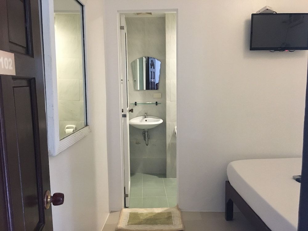 Villa Romero de Boracay Standard Room 3