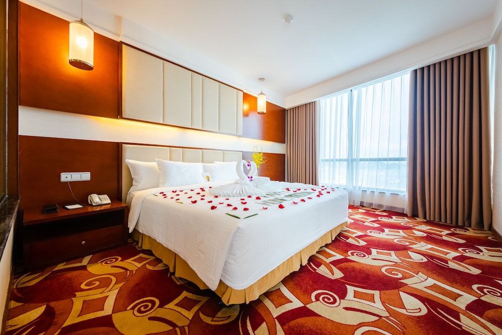 undefined Muong Thanh Luxury Quang Ninh Hotel 8