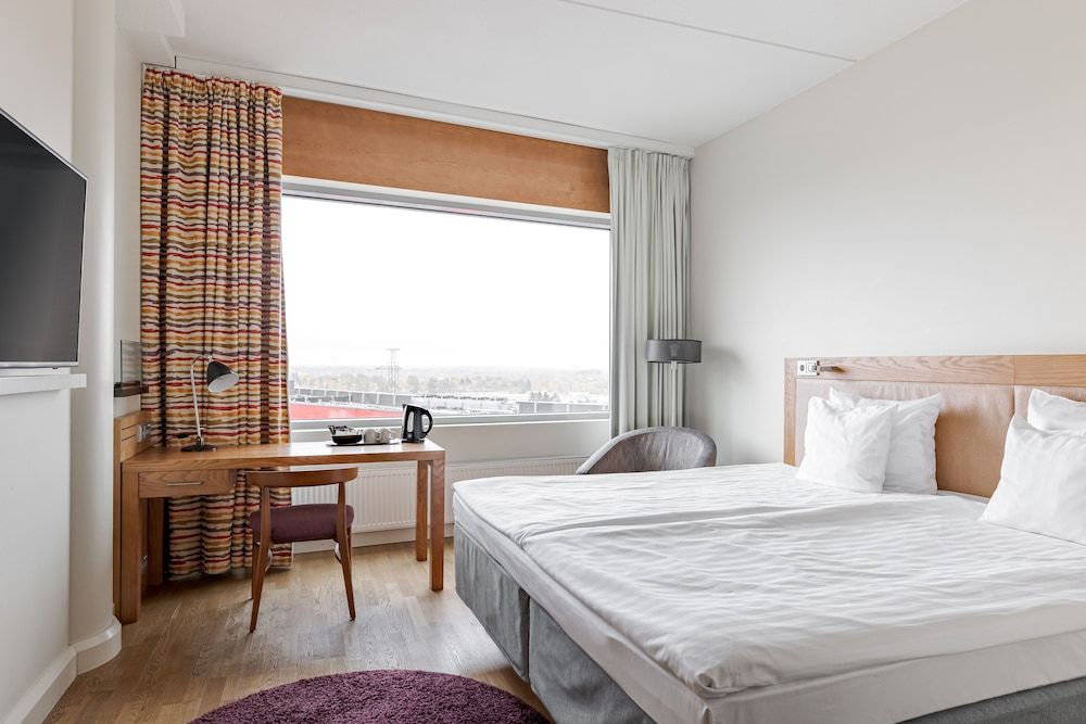 Standard Room, 1 Queen Bed