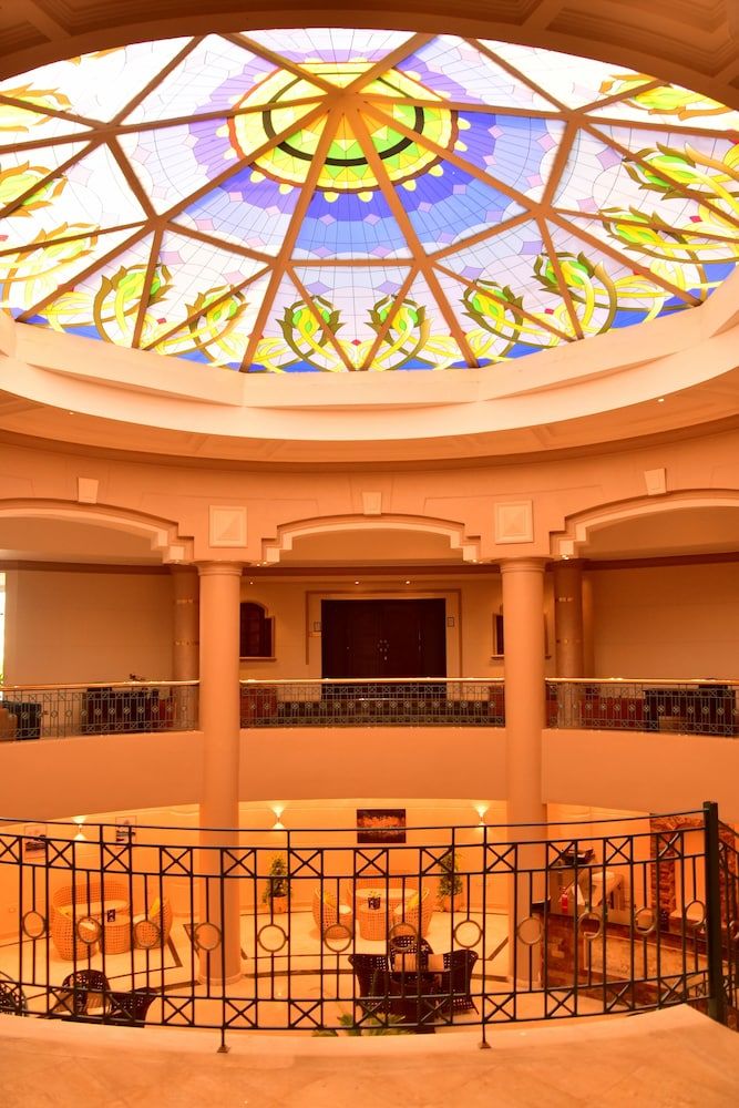 undefined Dive Inn Resort 3