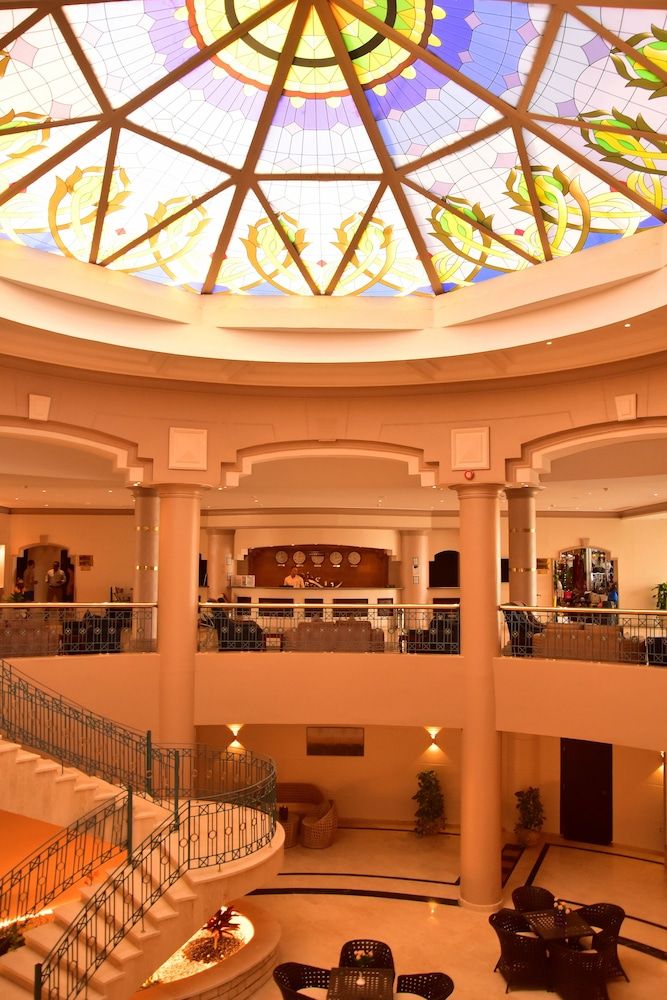 undefined Dive Inn Resort 4