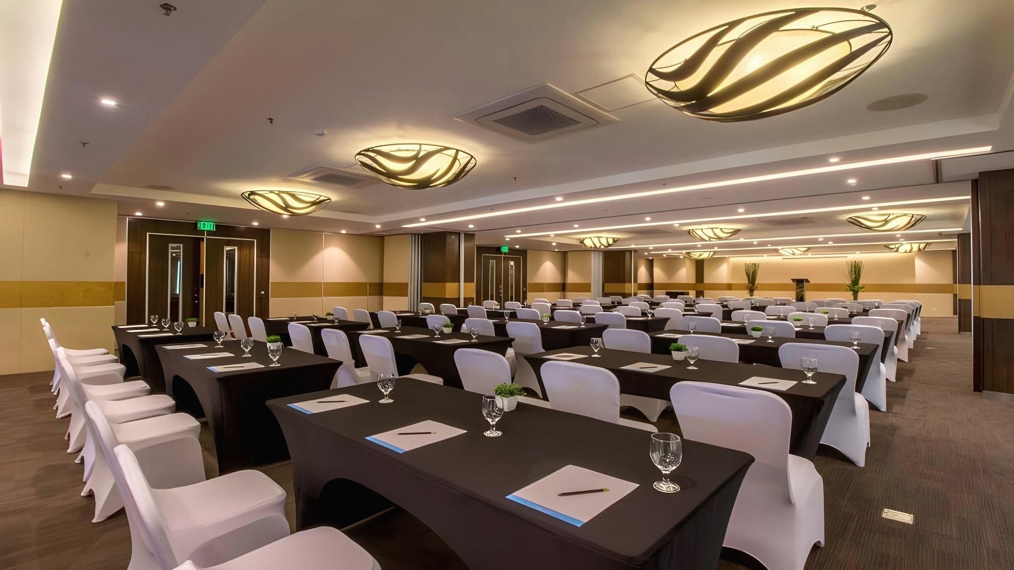 undefined Bayfront Hotel Cebu - North Reclamation 4