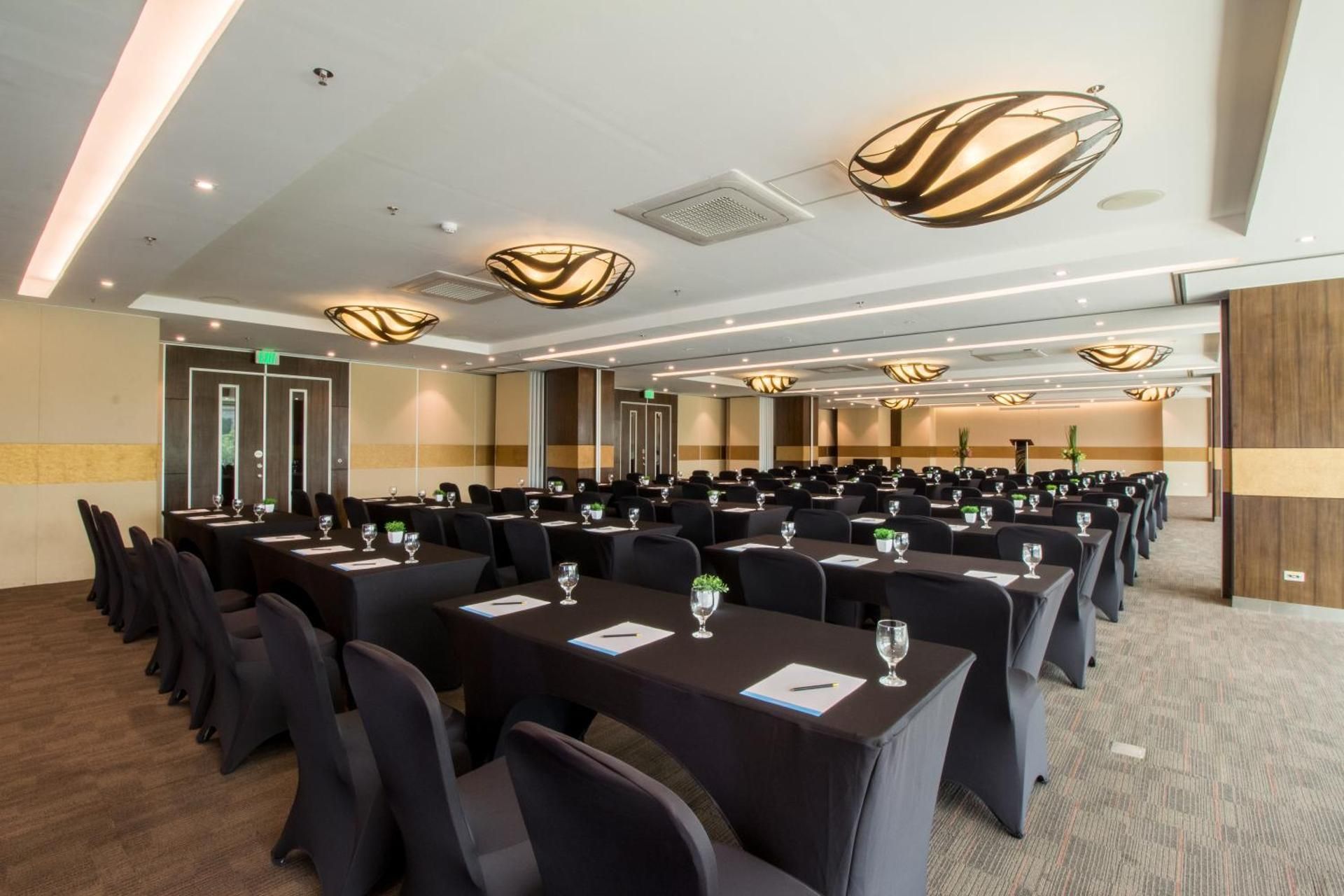 undefined Bayfront Hotel Cebu - North Reclamation 9