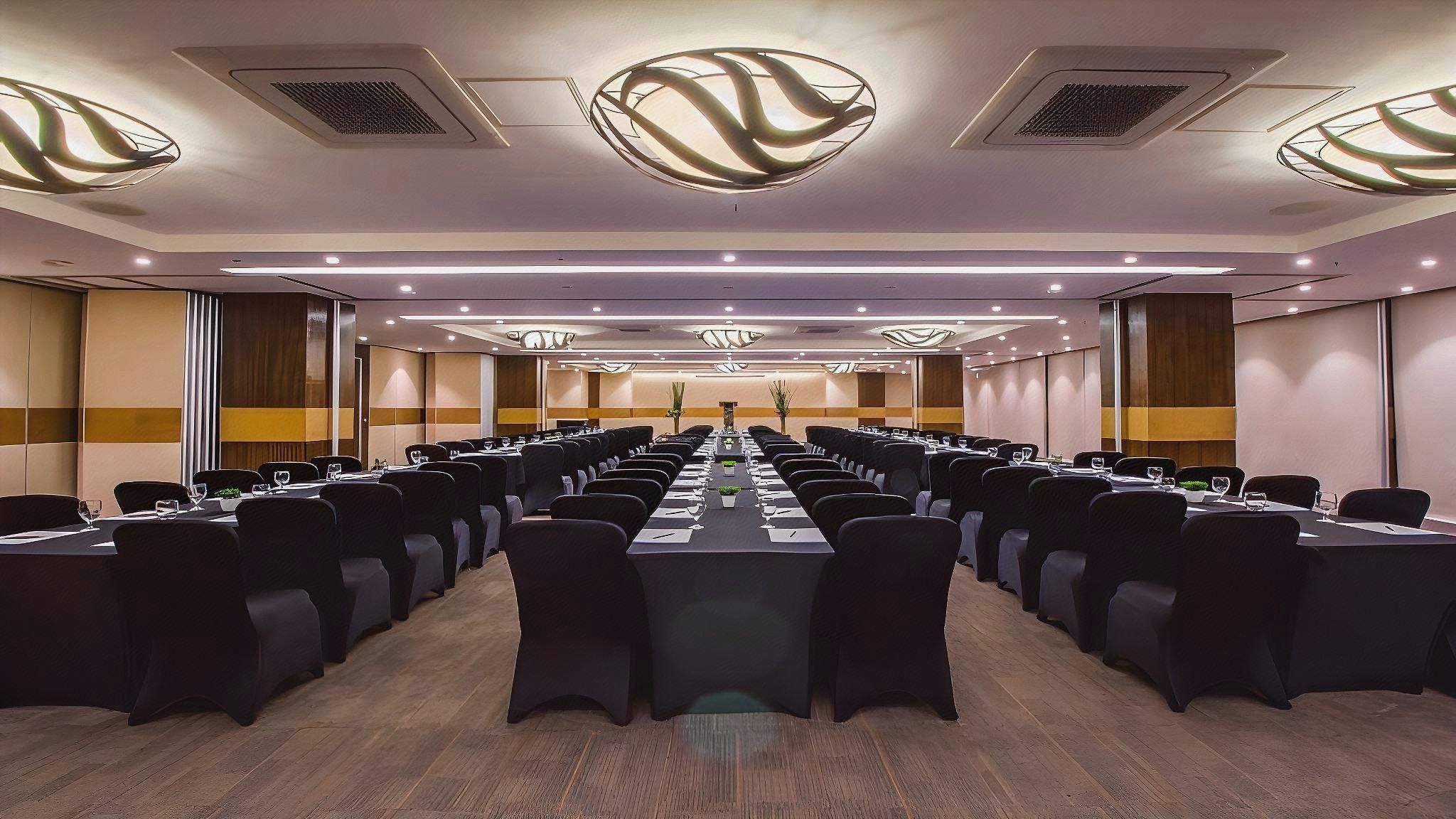 undefined Bayfront Hotel Cebu - North Reclamation 7