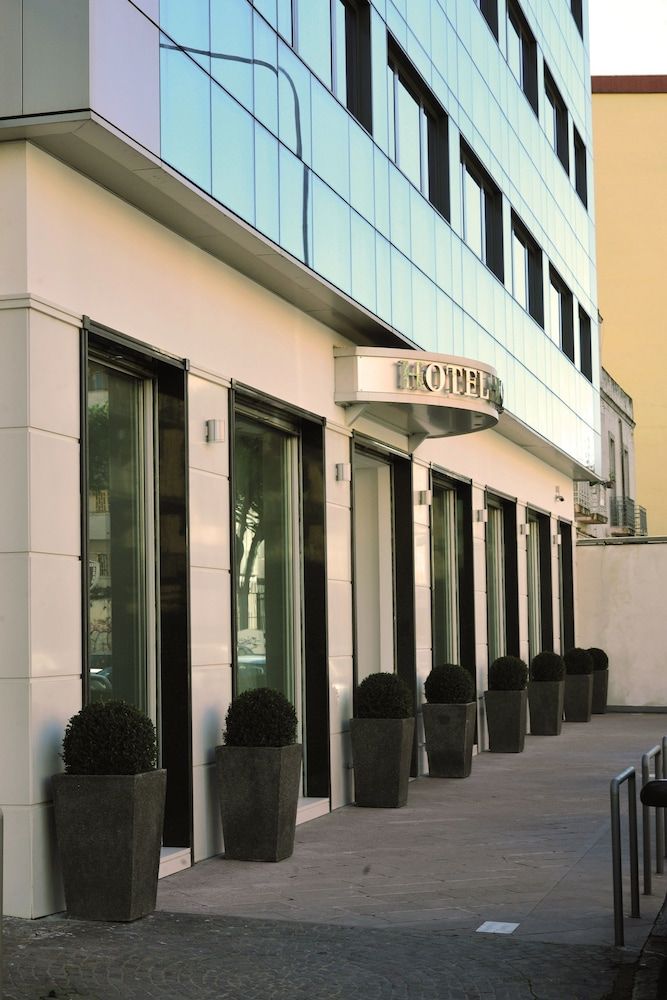 undefined Hotel Cristina 5