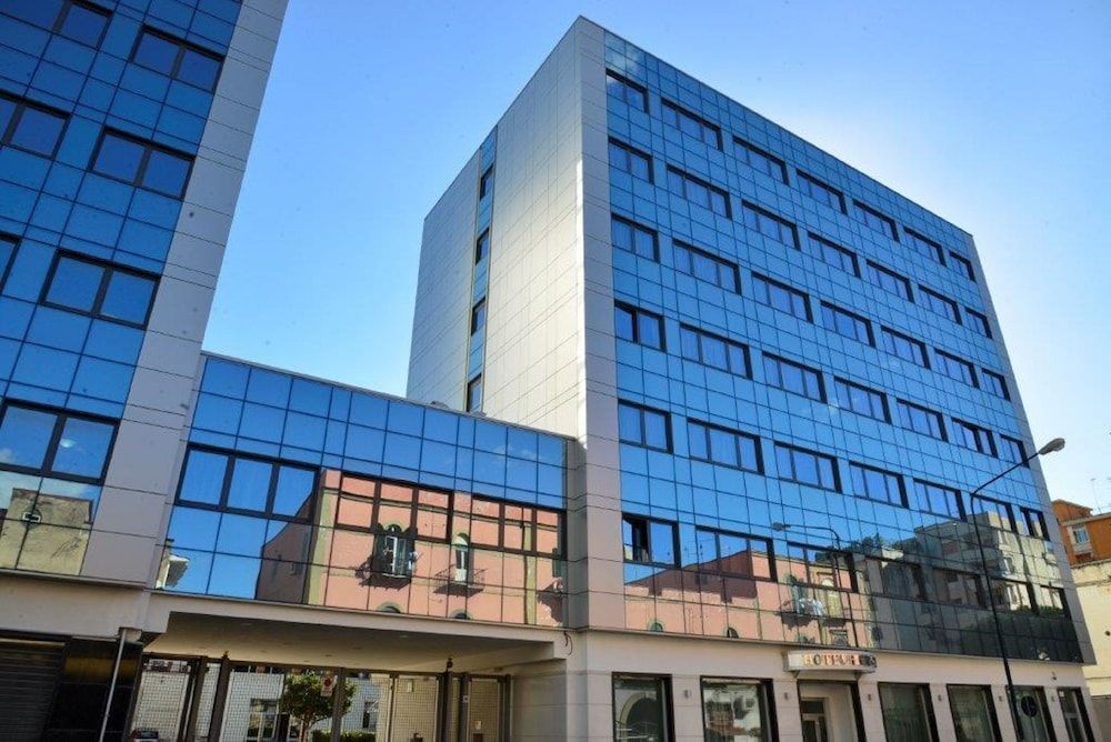 undefined Hotel Cristina