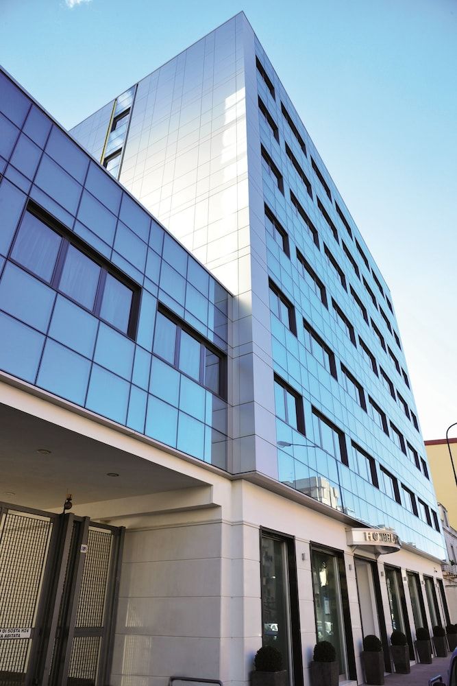 undefined Hotel Cristina 6