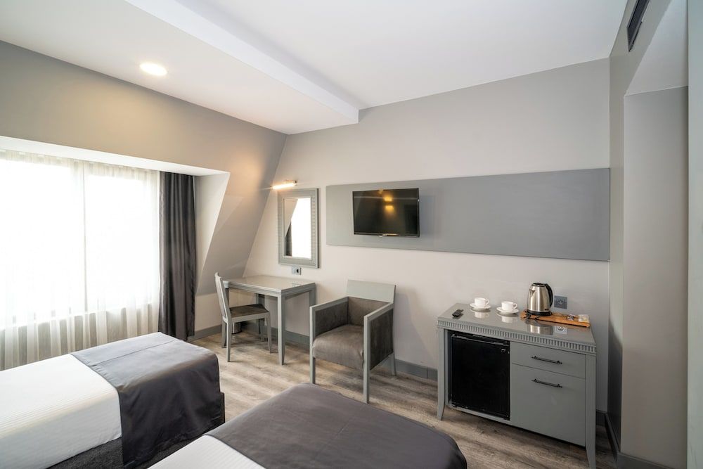 Grand S Hotel Standard Twin Room