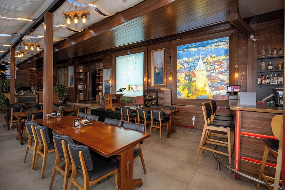 undefined Grand S Hotel 9