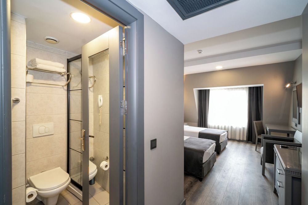 Grand S Hotel Standard Twin Room 6