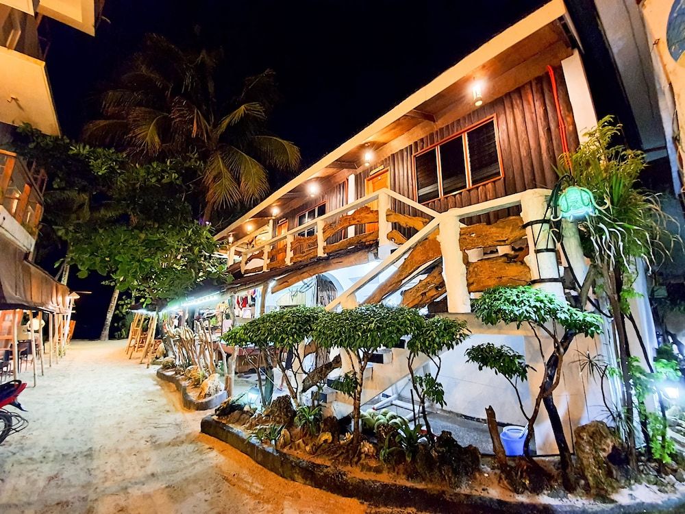 undefined CocoLoco Boracay Beach Resort