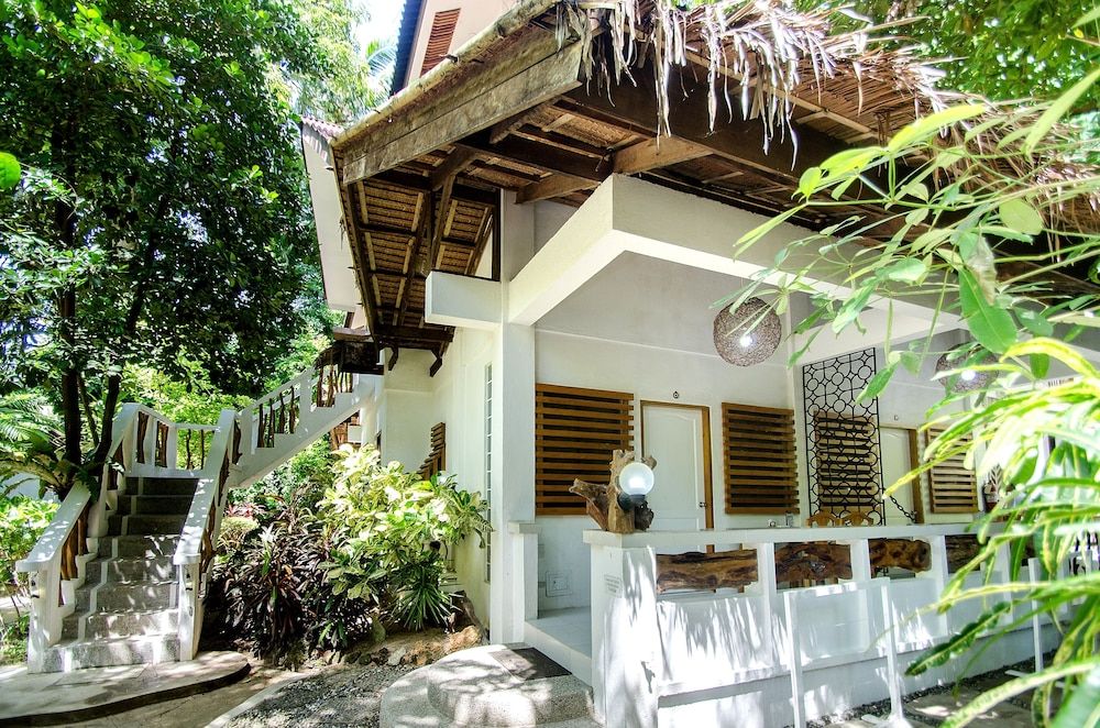 undefined CocoLoco Boracay Beach Resort 6