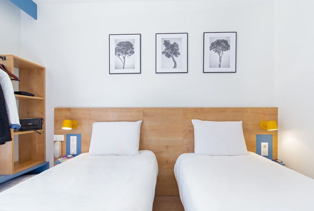 ibis Styles Aubagne Gemenos Standard Room, 2 Twin Beds 2