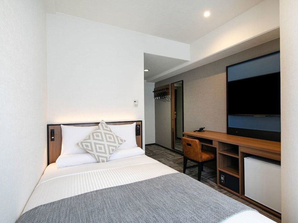 Standard Semi Double Non-smoking (Eco Plan - No Cleaning Services)