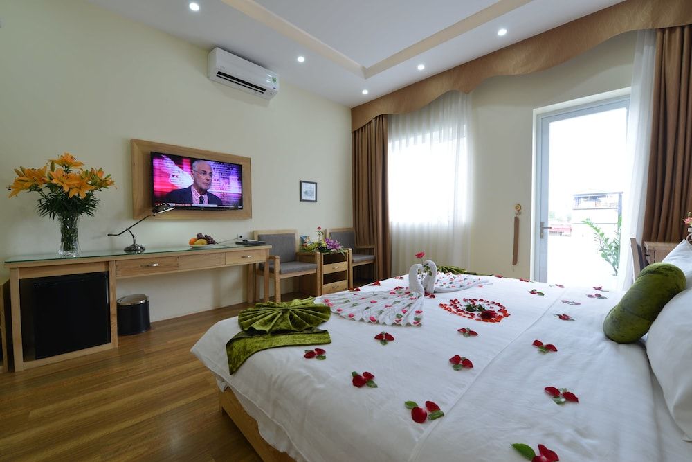 undefined Blue Hanoi Inn Hotel