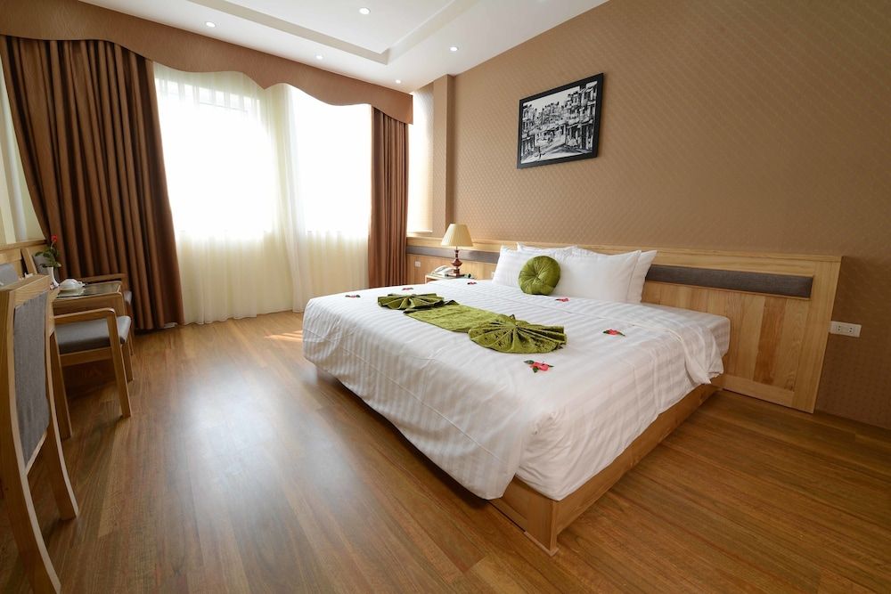 undefined Blue Hanoi Inn Hotel 4