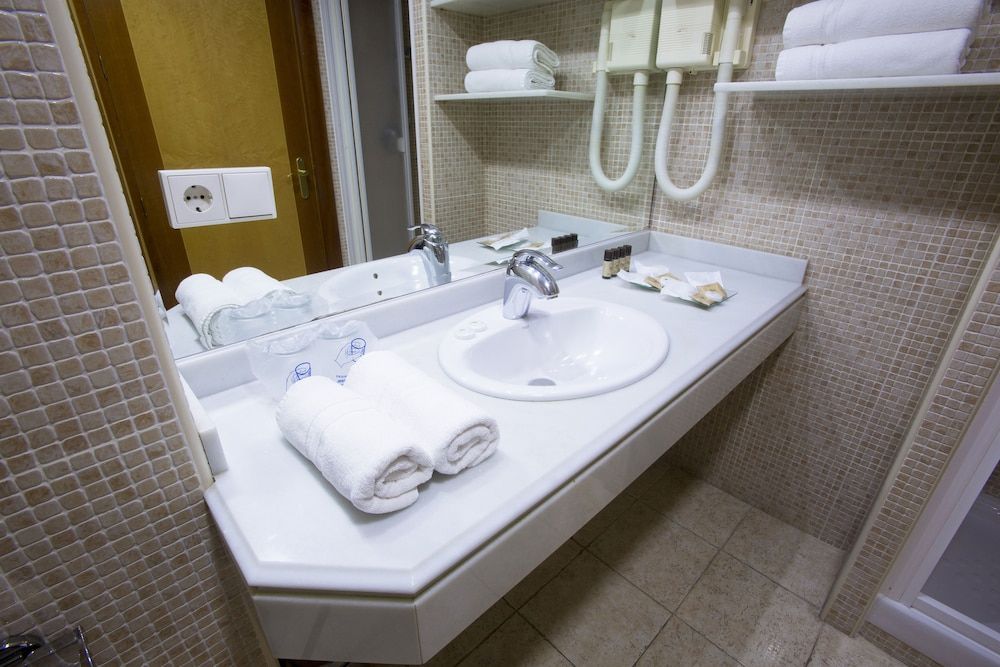 Hotel Córdoba Centro Standard Double Room 5