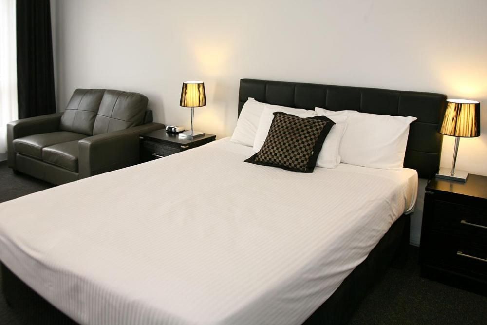 Footscray Motor Inn Executive Standard Suite