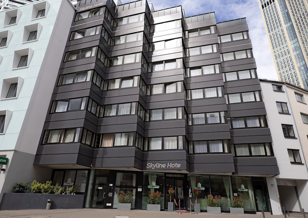 undefined Skyline Hotel 3
