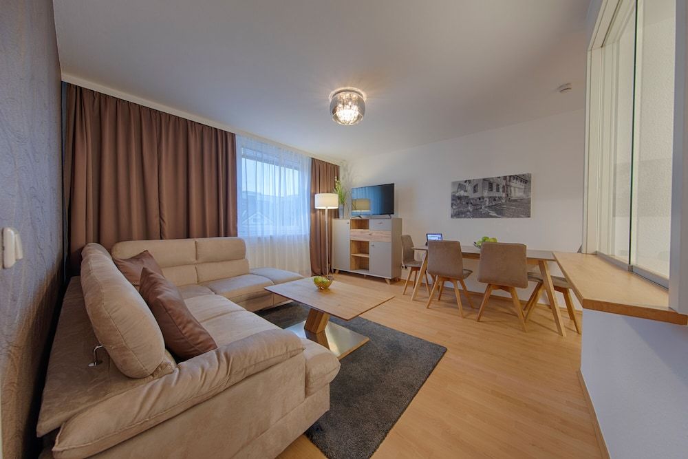 Best Western Hotel Wetzlar Comfort Apartment, 1 Double Bed, Kitchen (Living Room;with Sofabed) 2