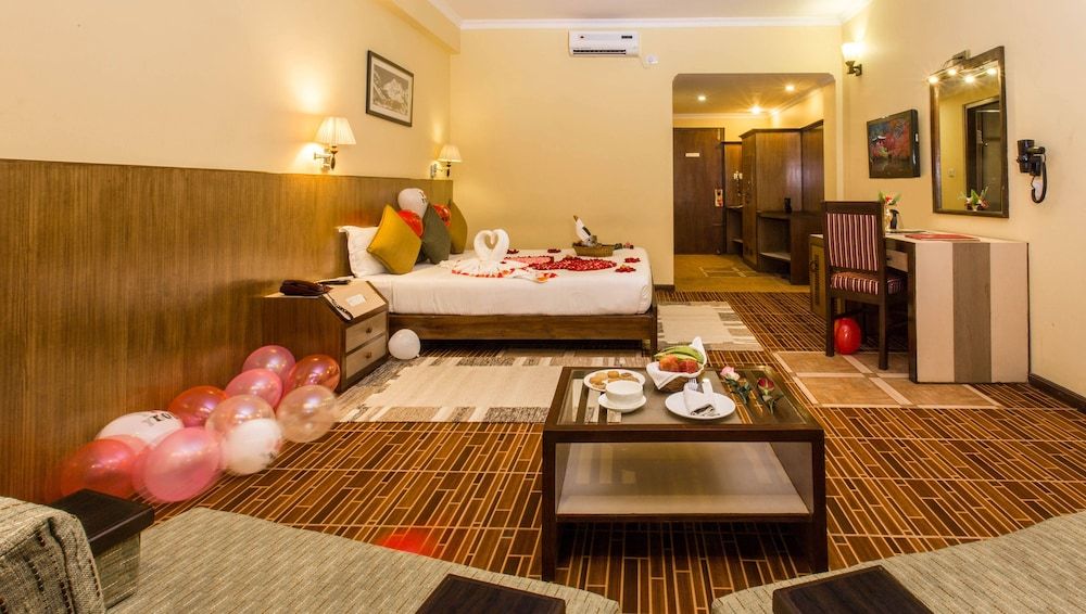 Mount Kailash Resort Deluxe Double Room 16